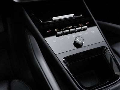 2024 Porsche Cayenne Base
