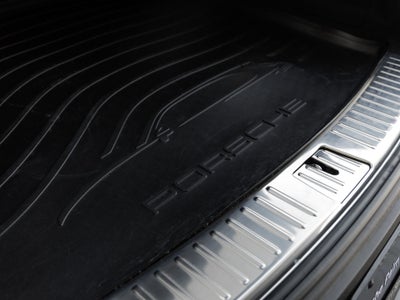 2025 Porsche Cayenne Base