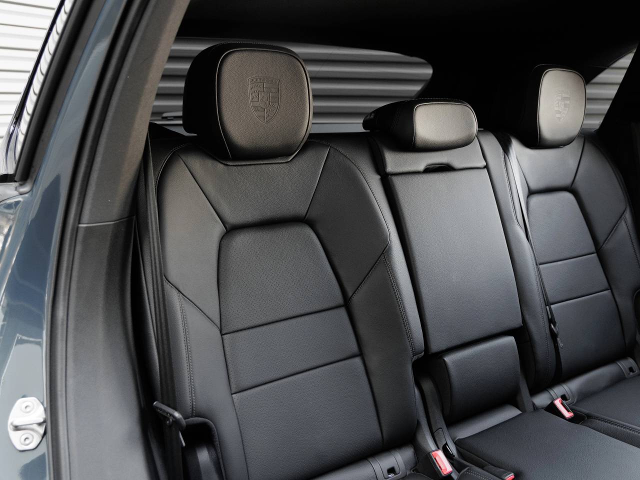 2025 Porsche Cayenne Base