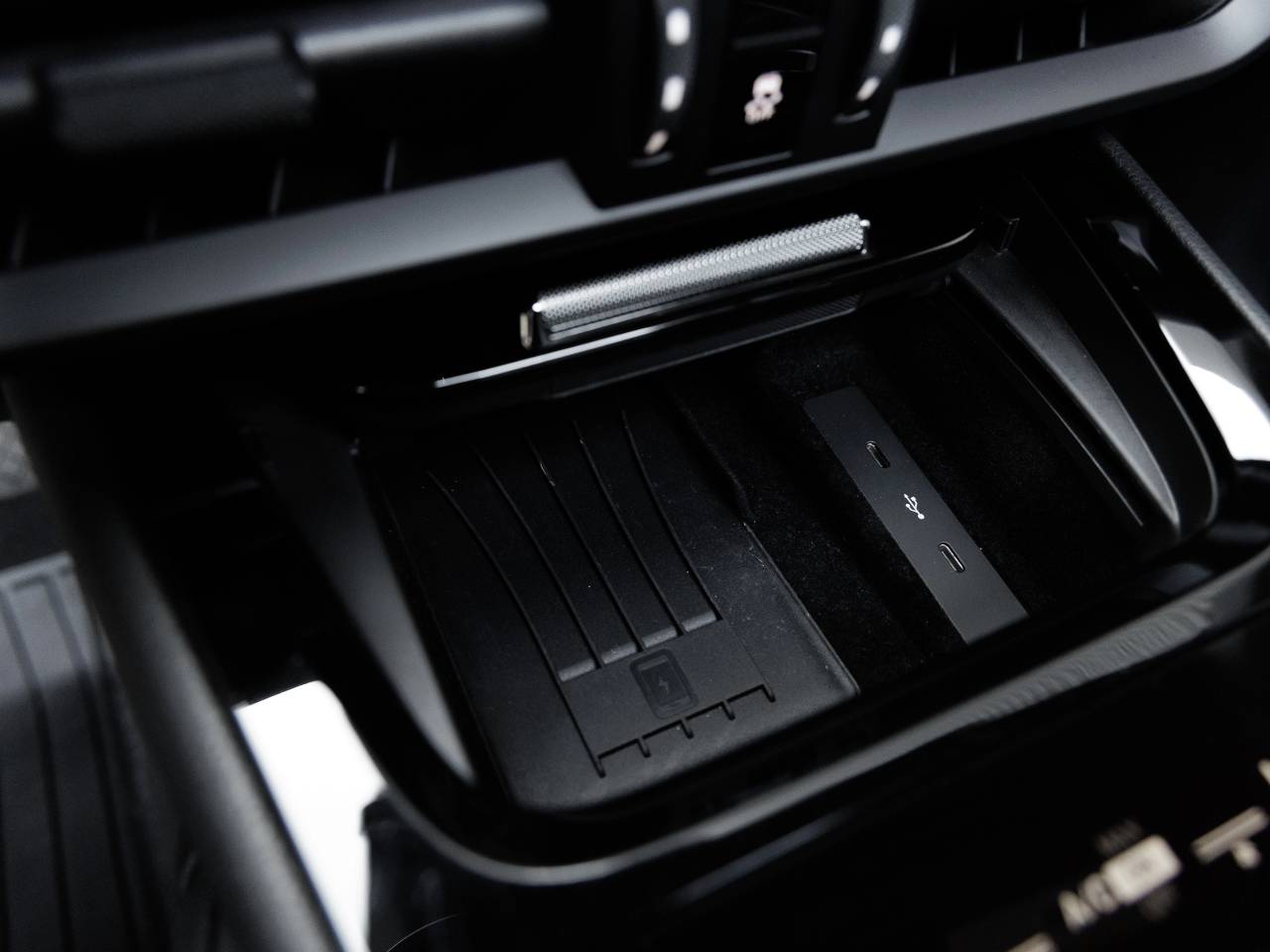 2025 Porsche Cayenne Base