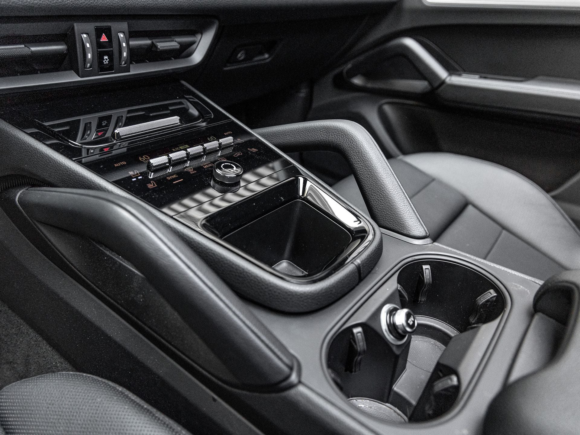 2025 Porsche Cayenne Base