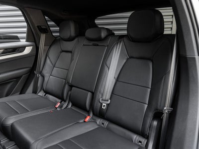 2025 Porsche Cayenne Base
