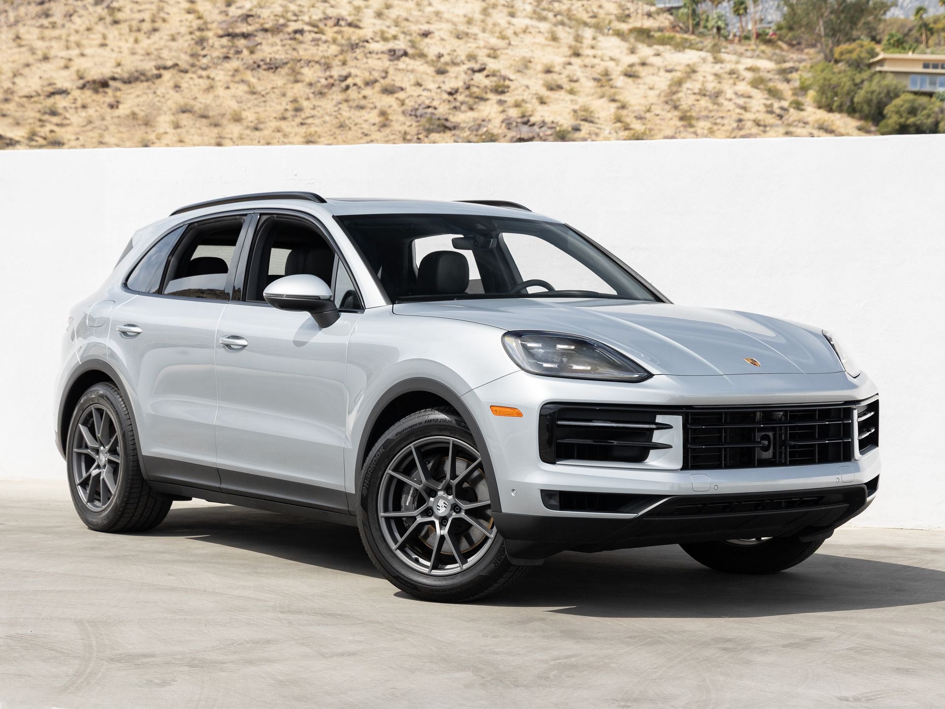 2025 Porsche Cayenne Base
