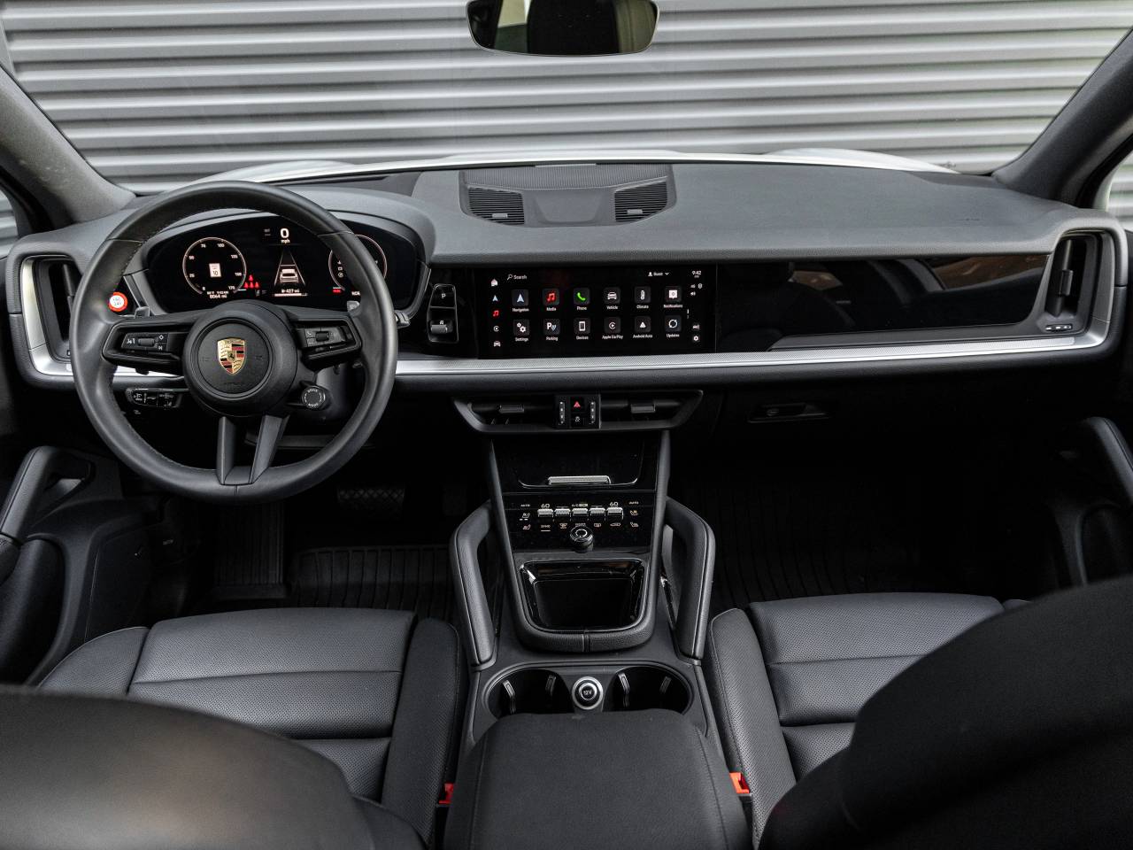 2025 Porsche Cayenne Base