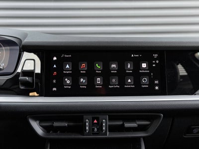 2025 Porsche Cayenne Base