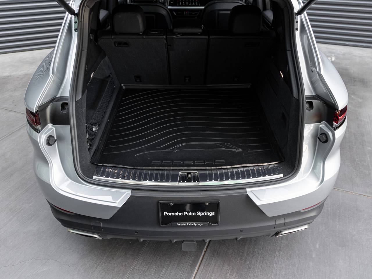 2025 Porsche Cayenne Base
