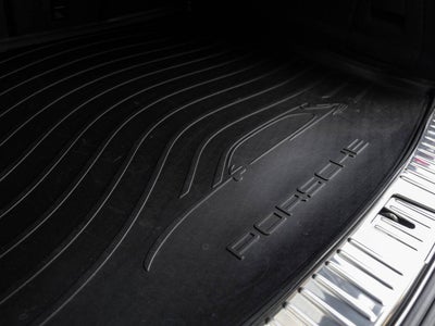 2025 Porsche Cayenne Base