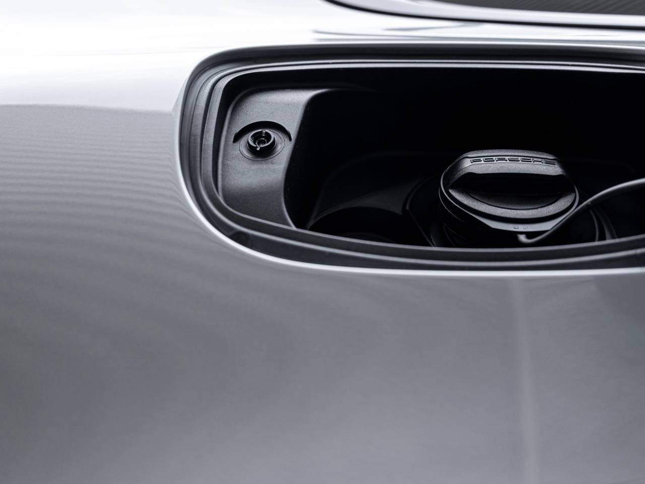 2025 Porsche Cayenne Base