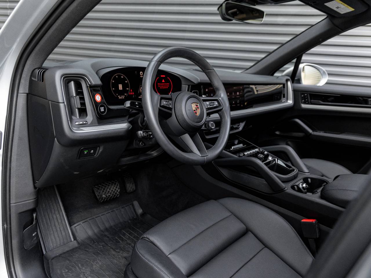 2025 Porsche Cayenne Base