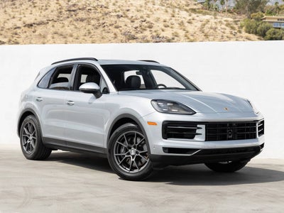 2025 Porsche Cayenne Base
