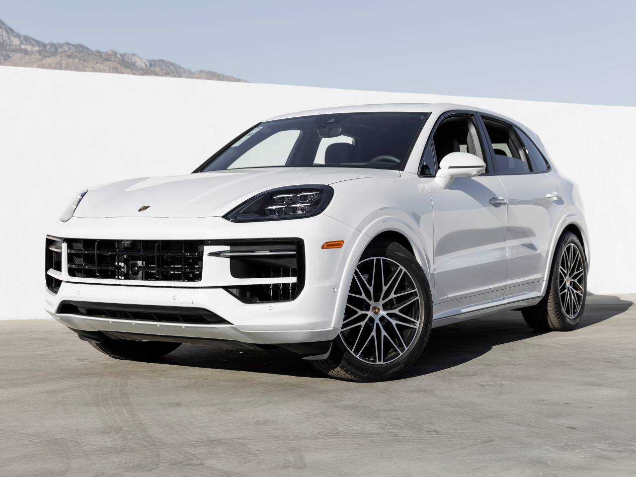 2025 Porsche Cayenne Cayenne