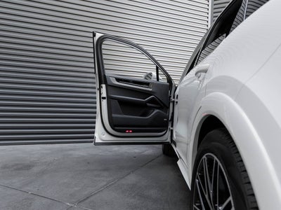 2025 Porsche Cayenne Cayenne