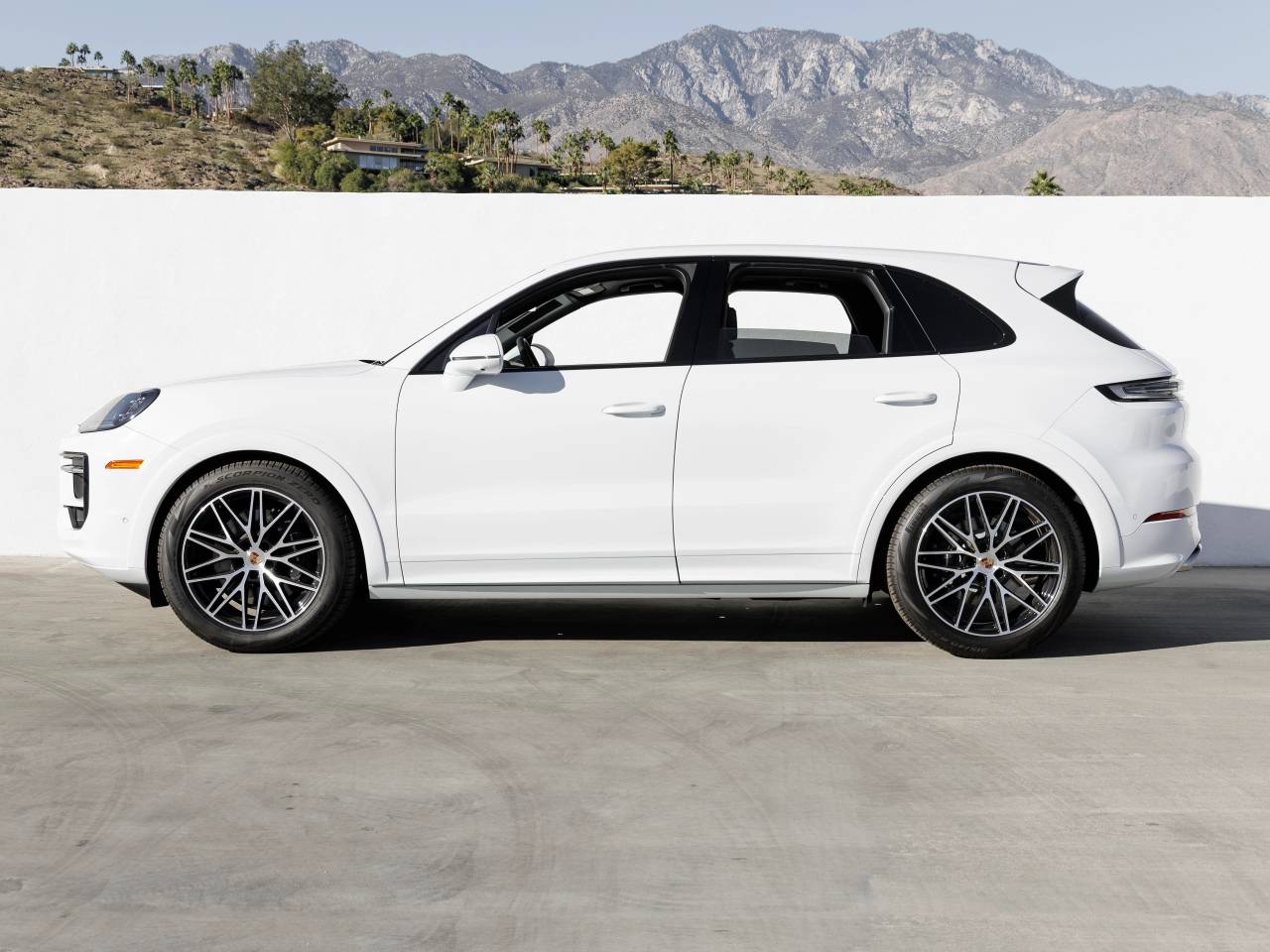 2025 Porsche Cayenne Cayenne