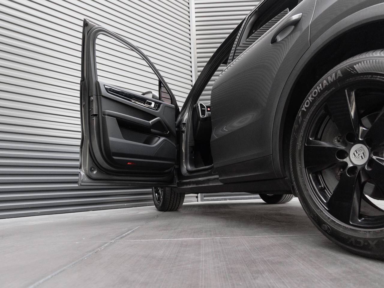 2020 Porsche Cayenne Cayenne