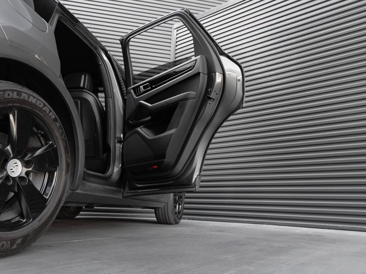 2020 Porsche Cayenne Cayenne