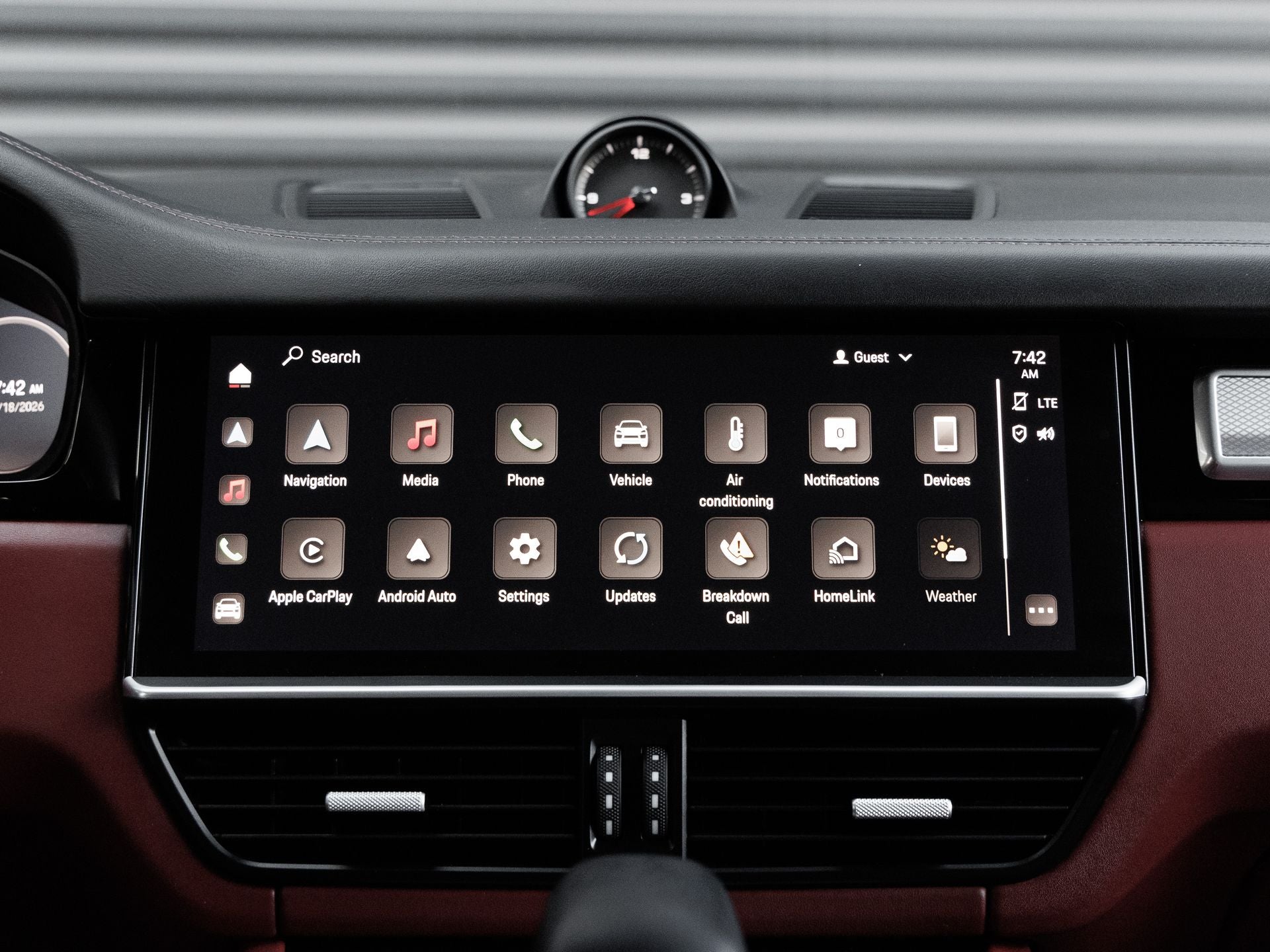 2023 Porsche Cayenne Platinum Edition
