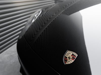 2023 Porsche Cayenne Platinum Edition