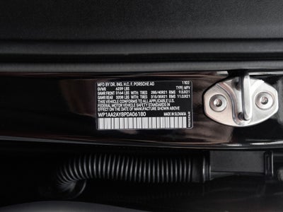 2023 Porsche Cayenne Platinum Edition