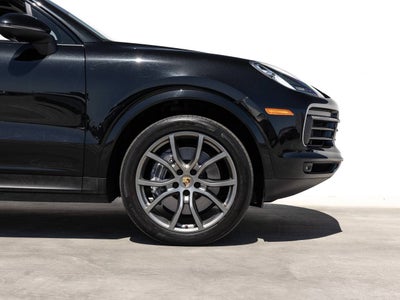 2023 Porsche Cayenne Platinum Edition