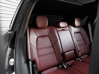 2023 Porsche Cayenne Platinum Edition