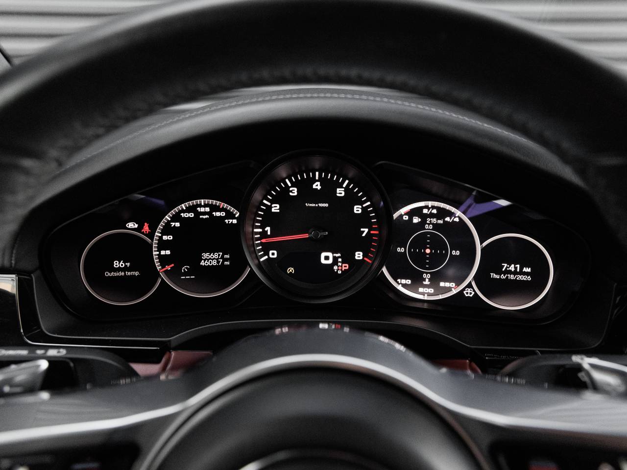 2023 Porsche Cayenne Platinum Edition