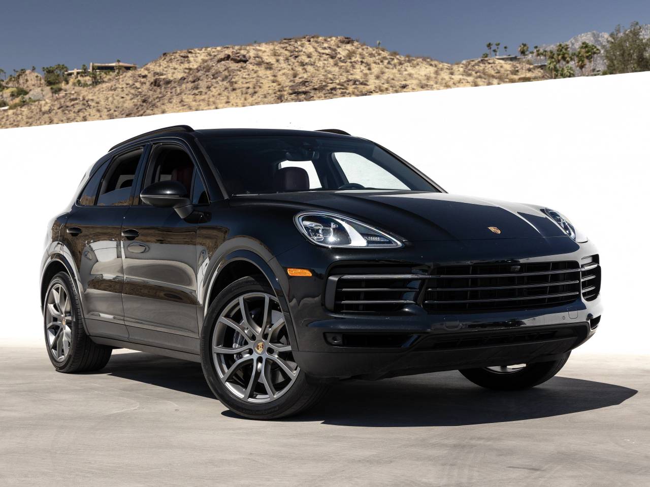 2023 Porsche Cayenne Platinum Edition