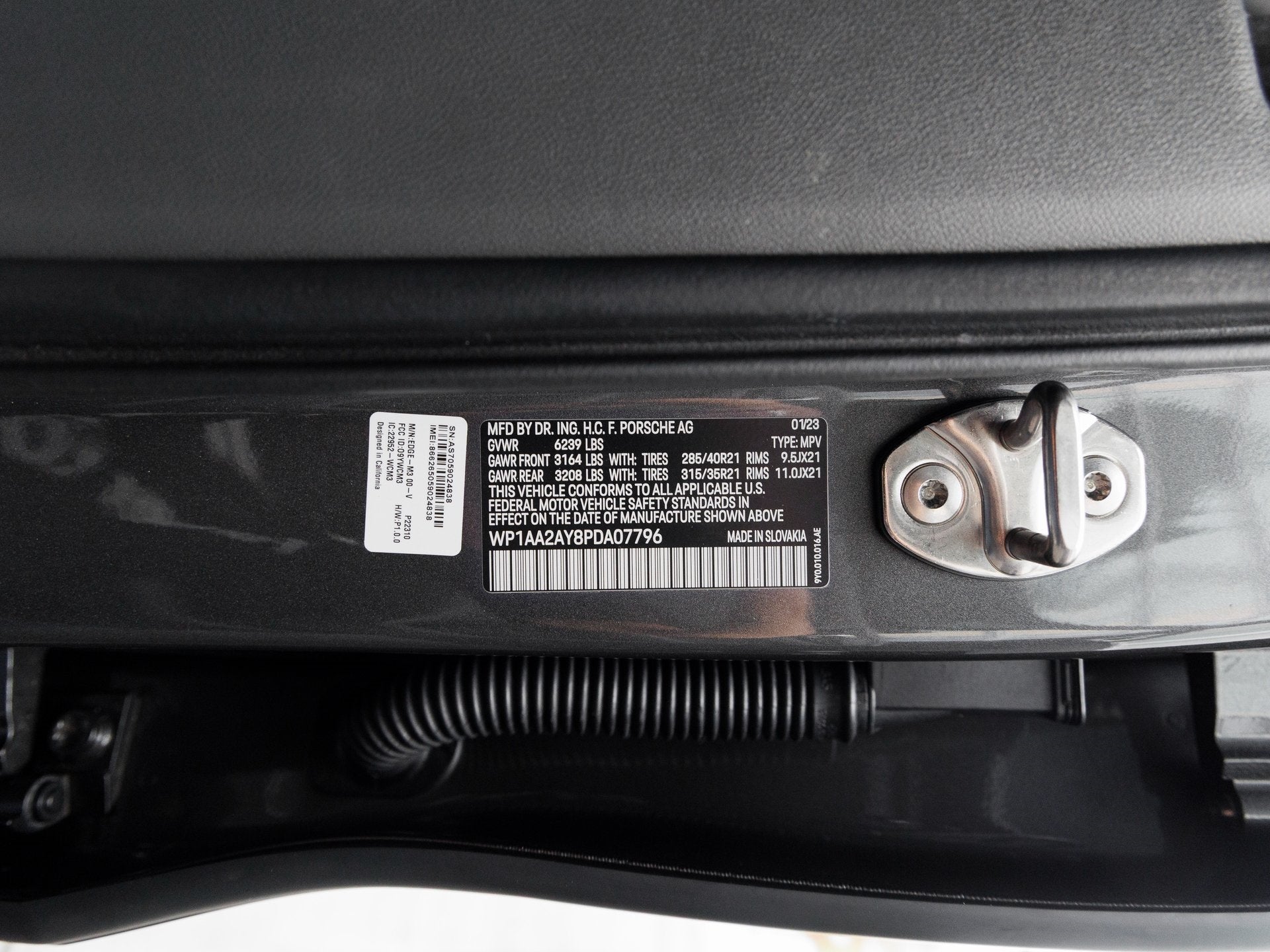 2023 Porsche Cayenne Cayenne (MY23)