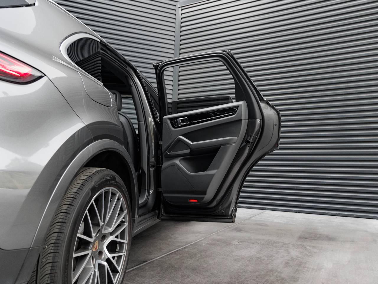 2023 Porsche Cayenne Cayenne (MY23)