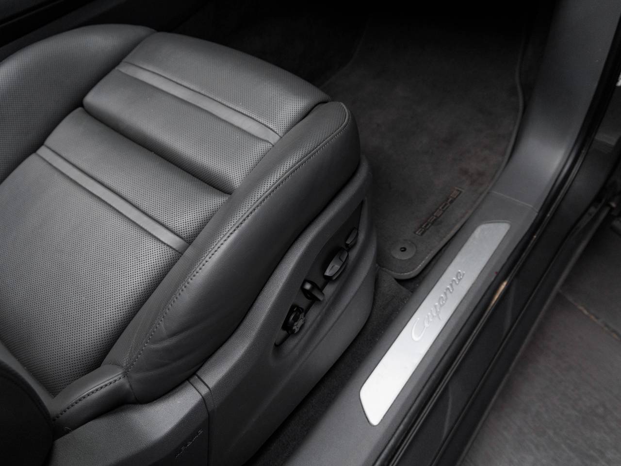 2023 Porsche Cayenne Cayenne (MY23)