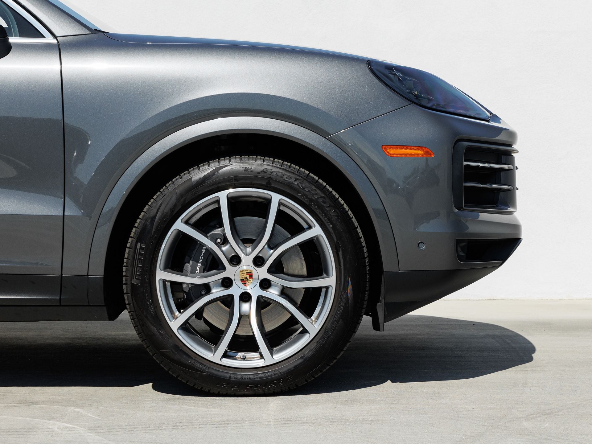 2025 Porsche Cayenne Base