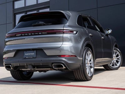 2025 Porsche Cayenne Base
