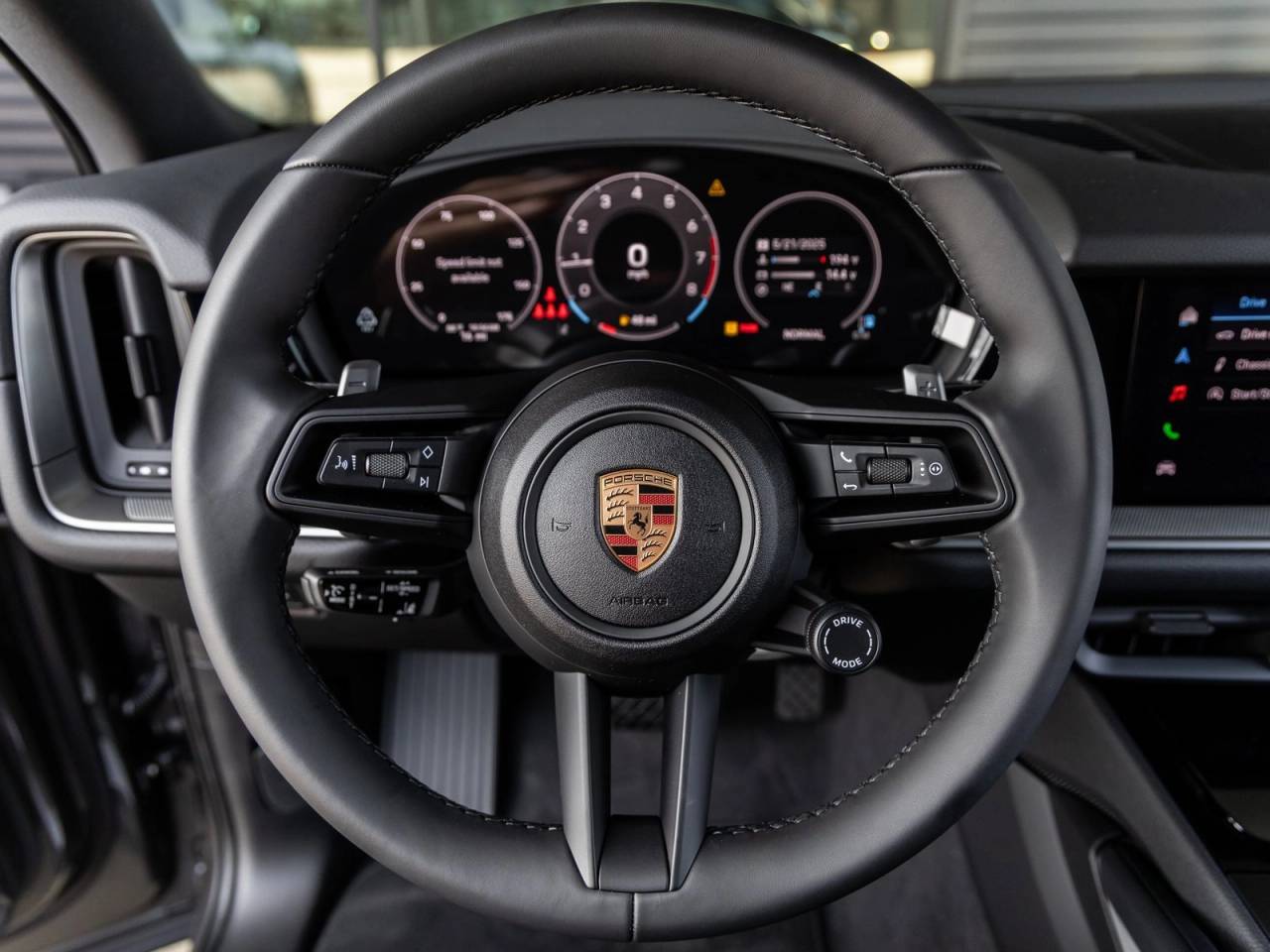 2025 Porsche Cayenne Base