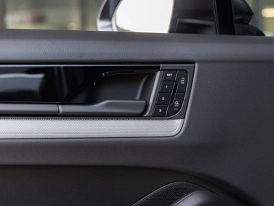 2025 Porsche Cayenne Base