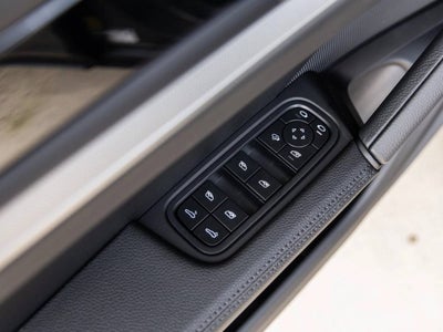 2025 Porsche Cayenne Base