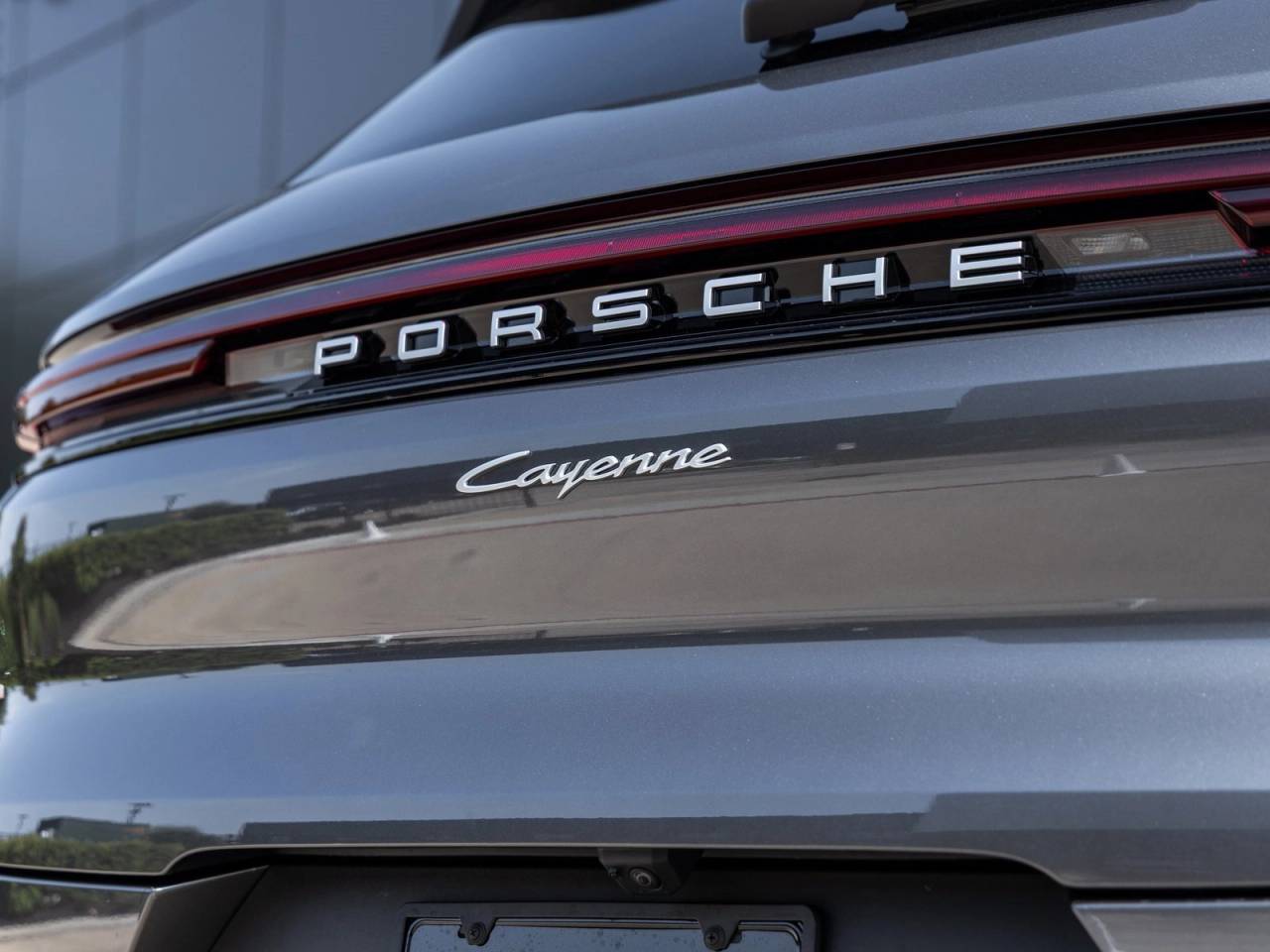 2025 Porsche Cayenne Base