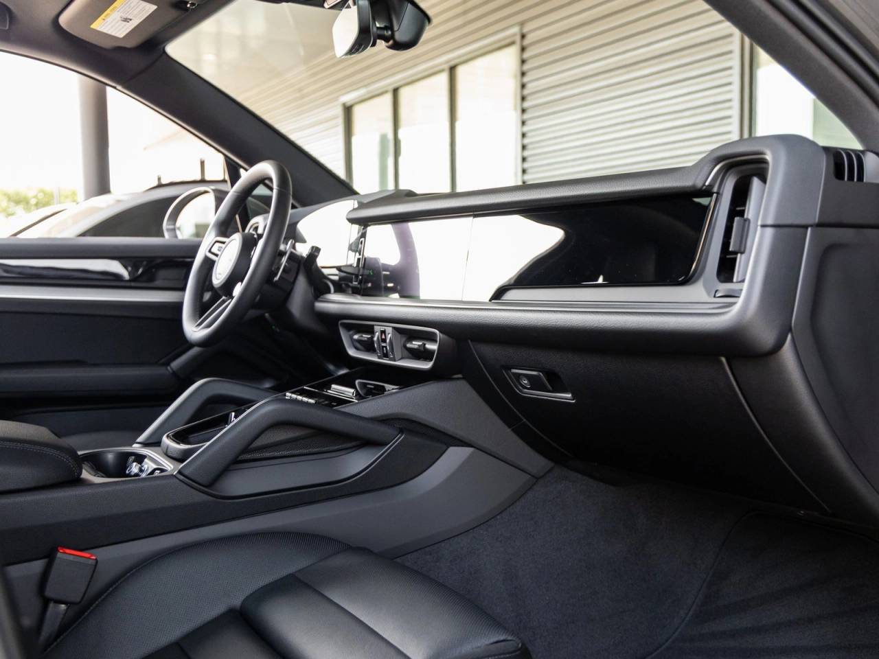 2025 Porsche Cayenne Base