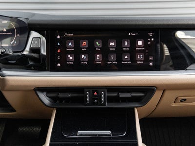 2025 Porsche Cayenne Base