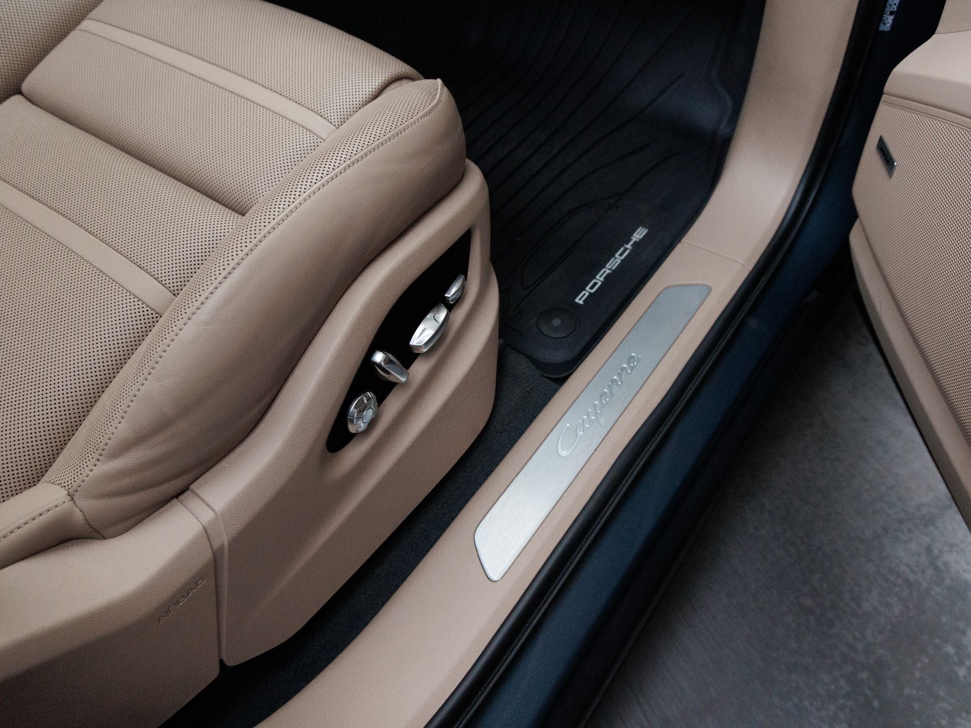 2019 Porsche Cayenne Cayenne