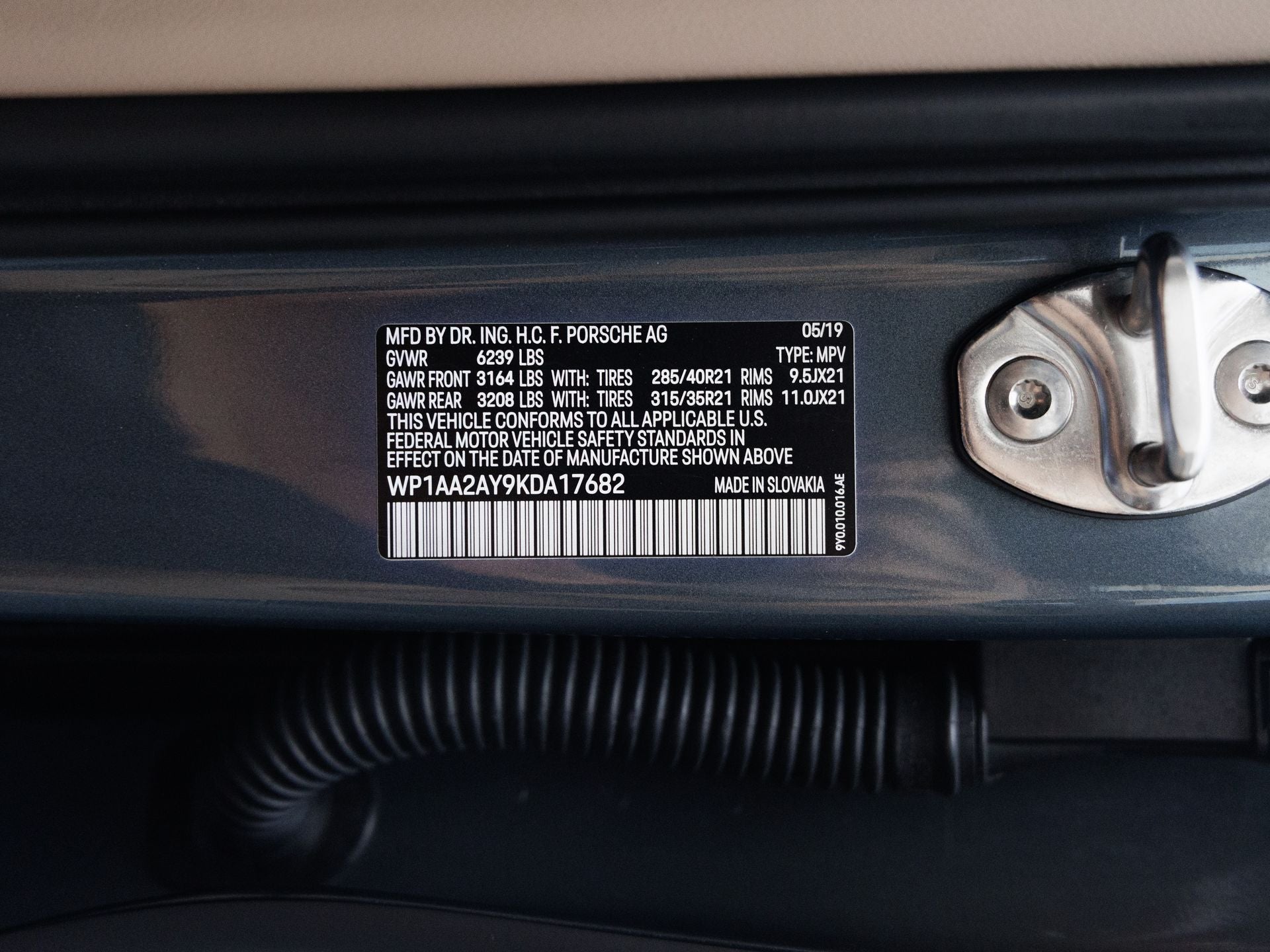 2019 Porsche Cayenne Cayenne