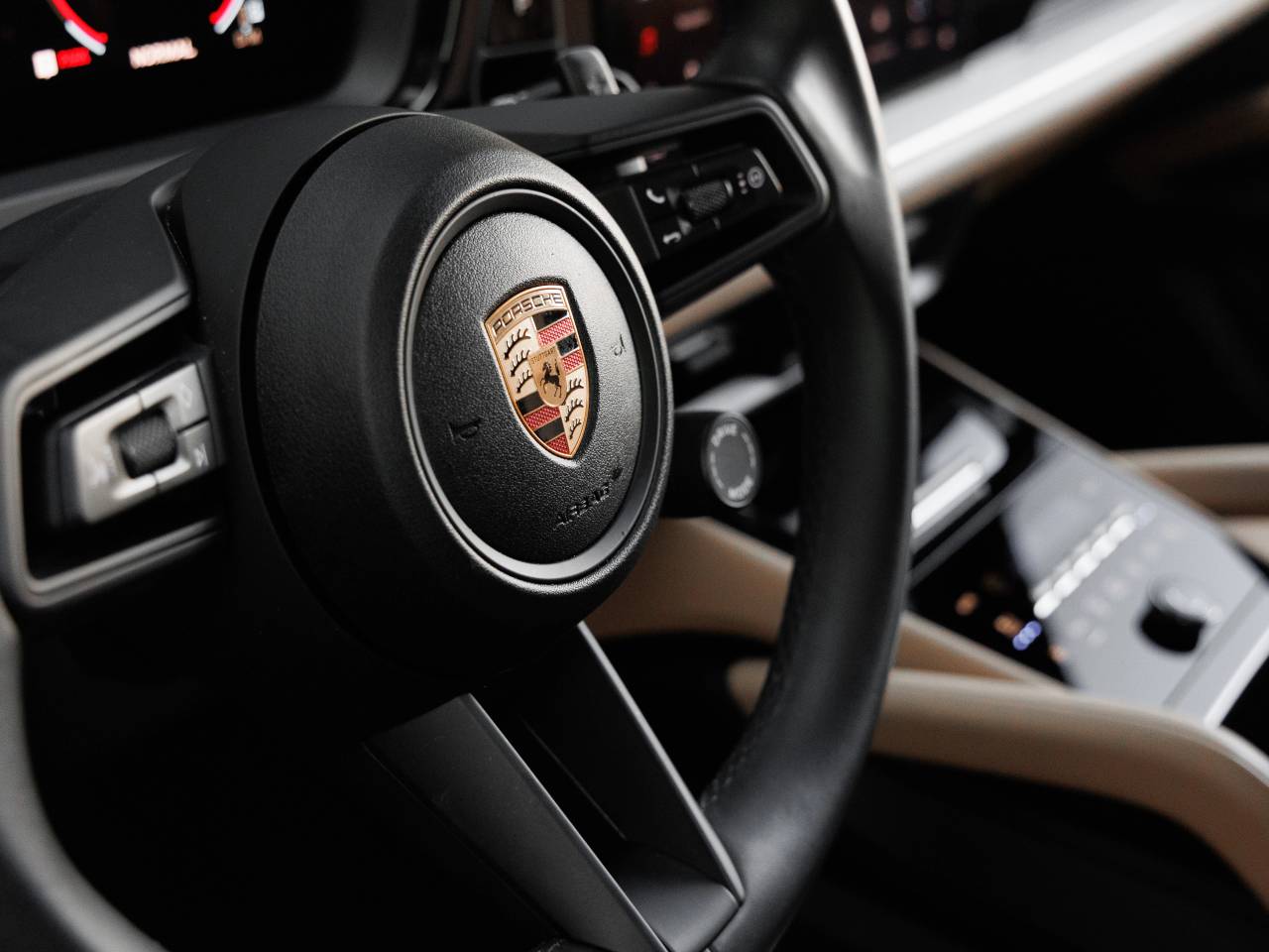 2025 Porsche Cayenne Base