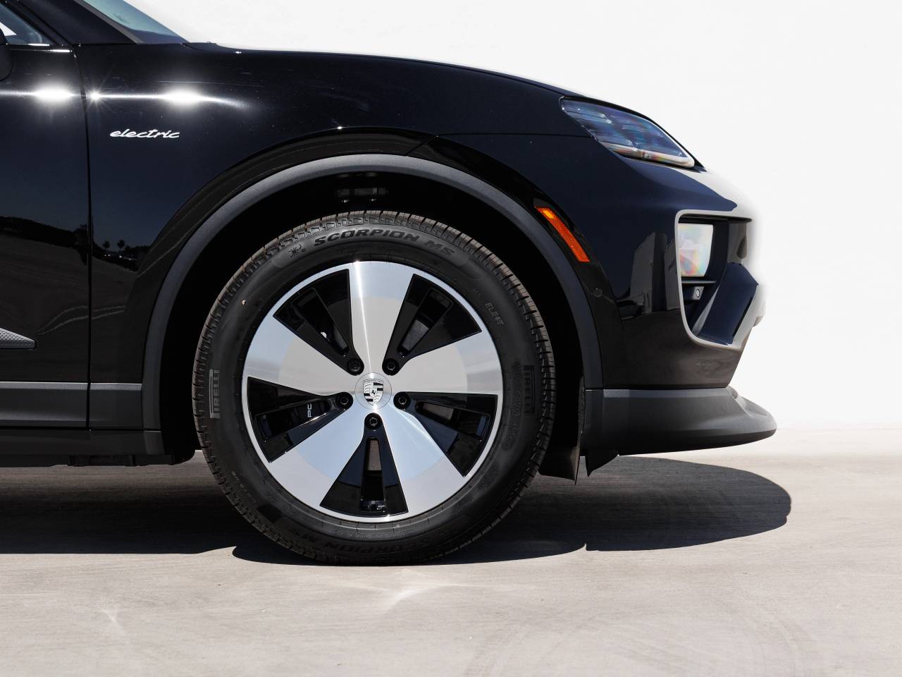 2026 Porsche Macan 4 Electric