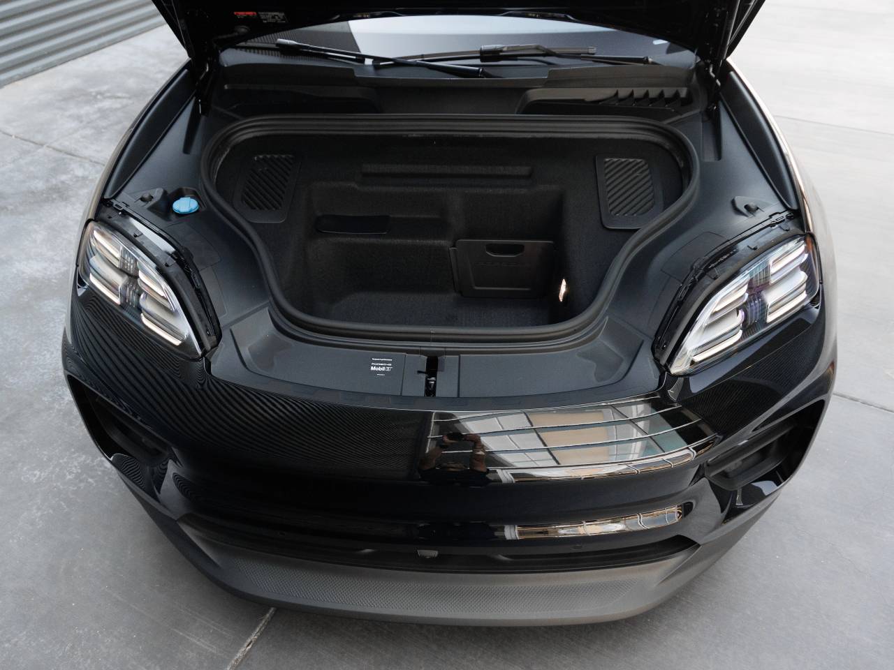 2026 Porsche Macan 4 Electric