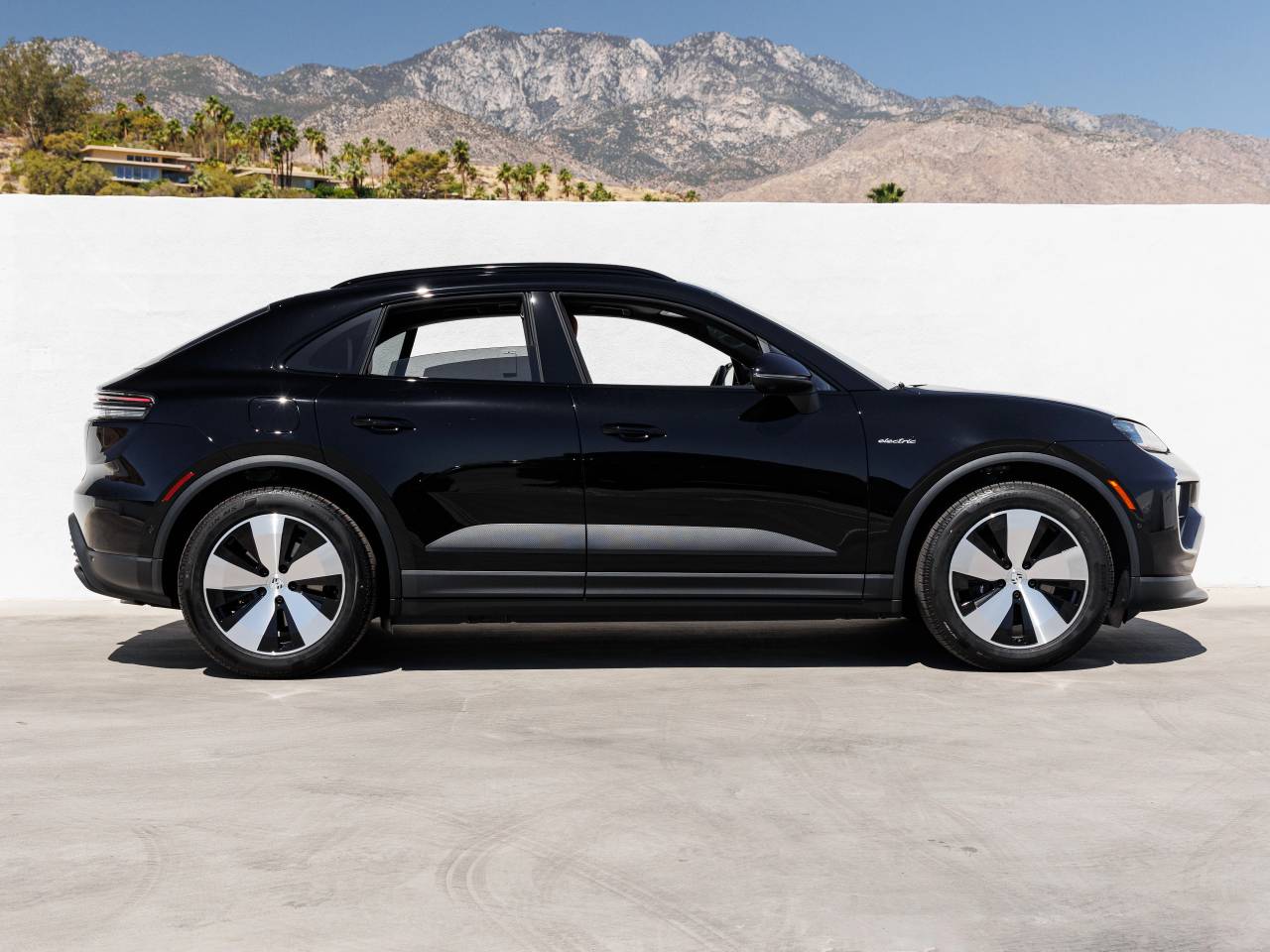 2026 Porsche Macan 4 Electric