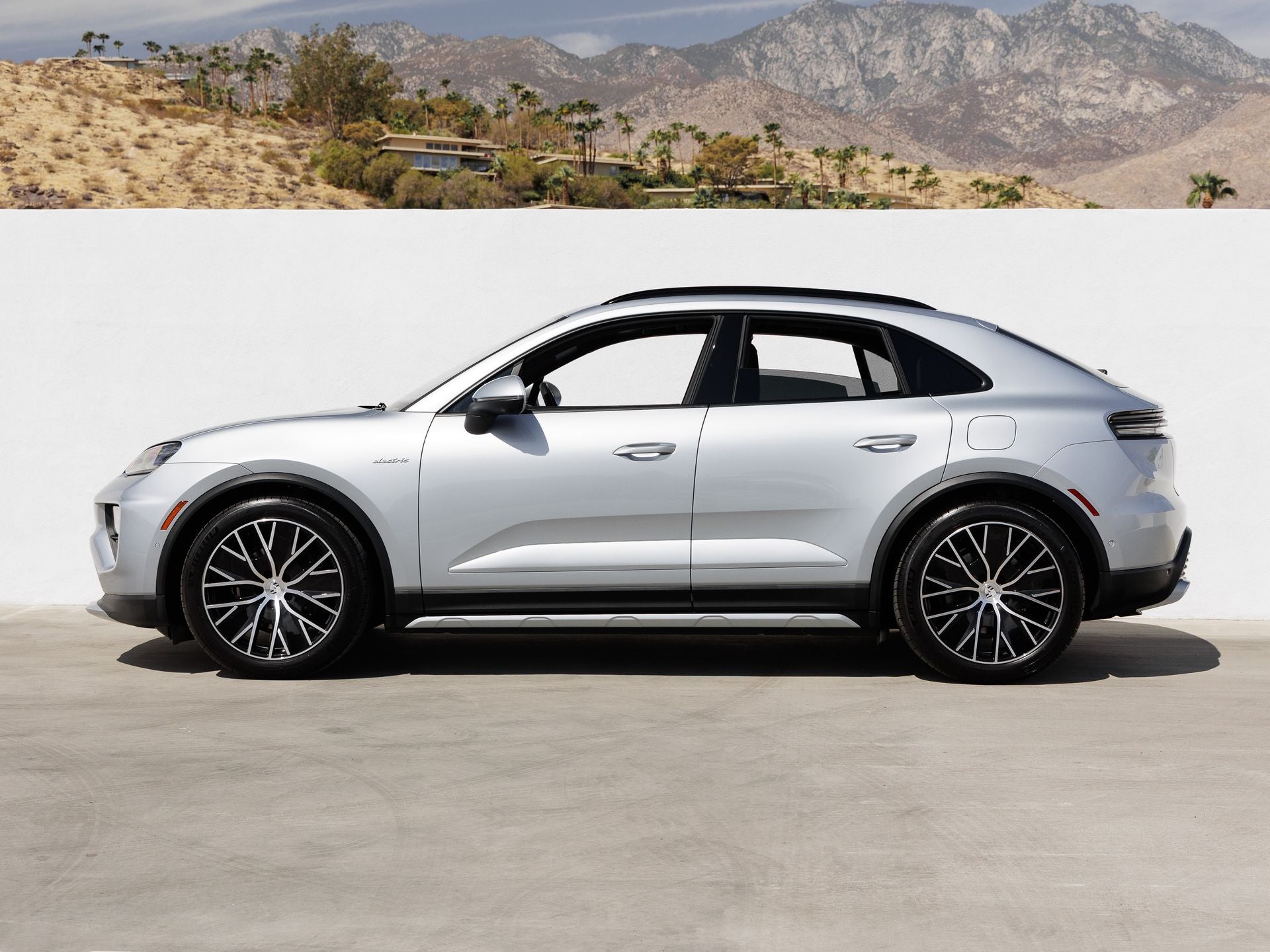 2026 Porsche Macan Macan 4 Electric