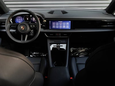 2026 Porsche Macan Macan 4 Electric