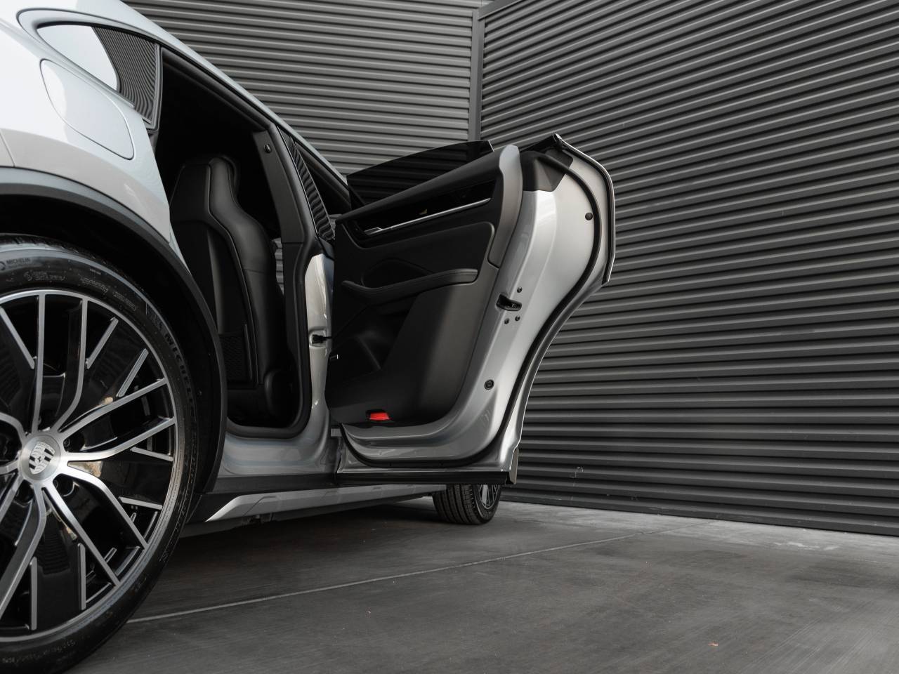 2026 Porsche Macan Macan 4 Electric