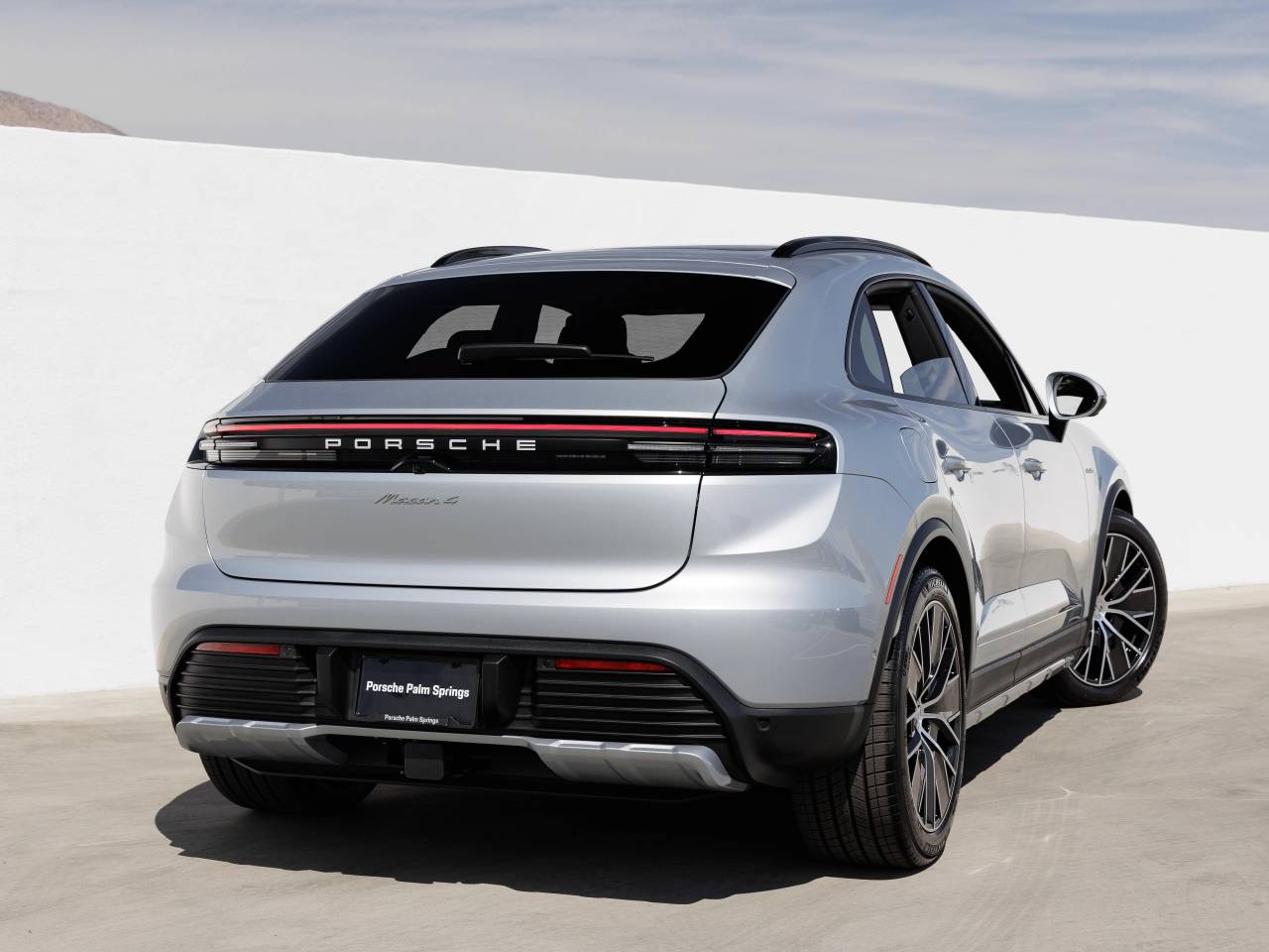 2026 Porsche Macan Macan 4 Electric