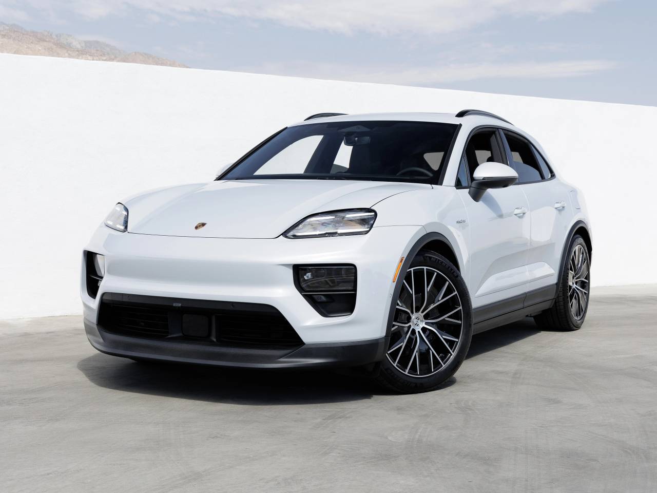 2026 Porsche Macan Macan 4 Electric