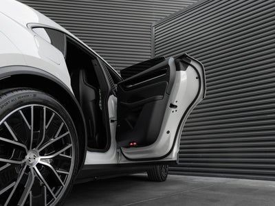 2026 Porsche Macan Macan 4 Electric