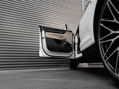 2026 Porsche Macan Electric 4